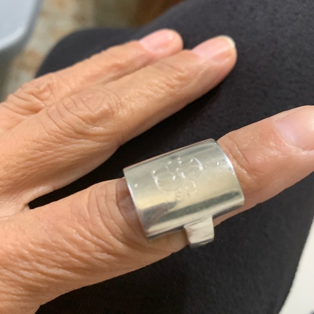 B initial silver ring - Picture 1 of 2